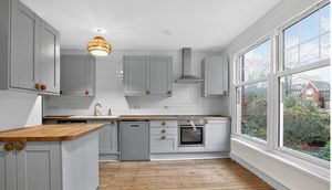 Photo 7- click for photo gallery